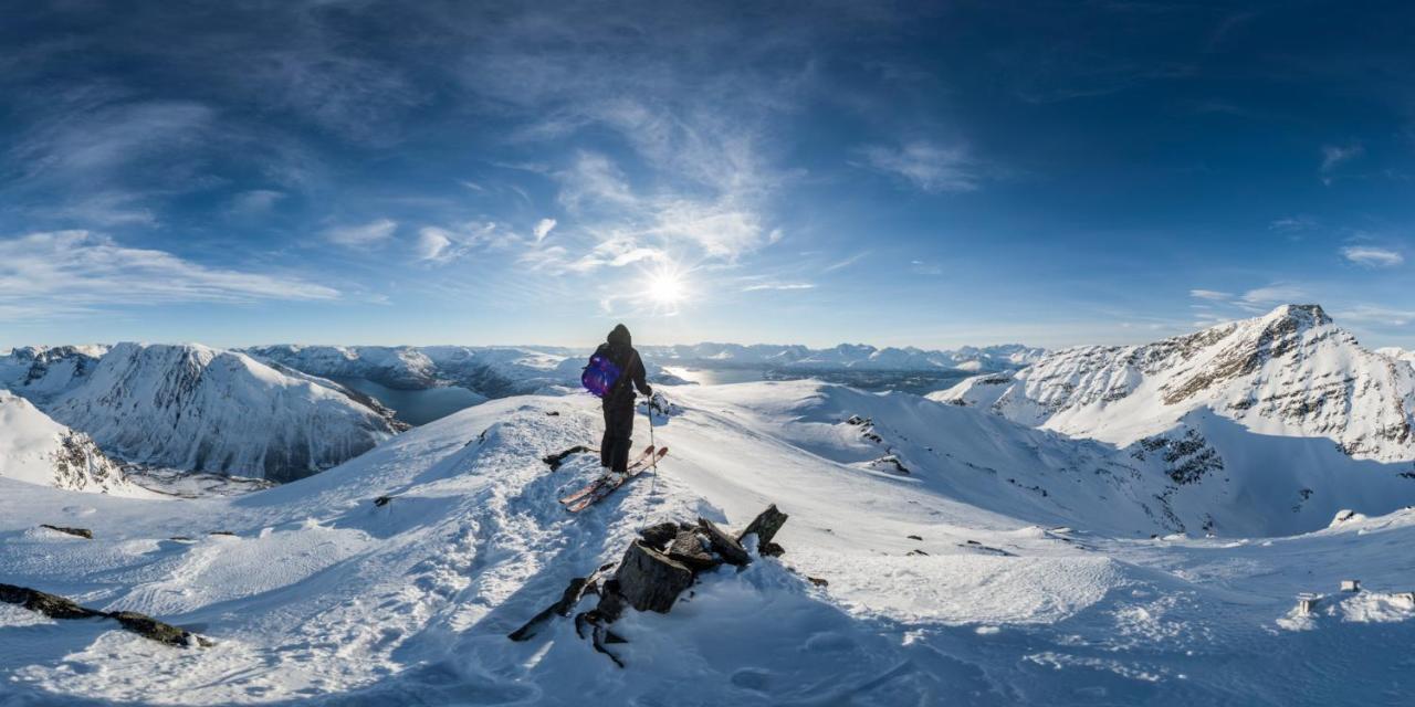 Manndalen Sjobuer Villa Samuelsberg Luaran gambar